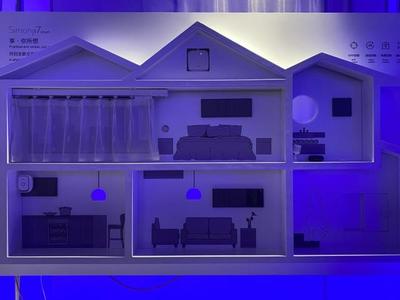 感受藝術(shù) 觸碰未來 中國家居好產(chǎn)品評審組走進西蒙電氣海安工廠探索多媒體設(shè)計