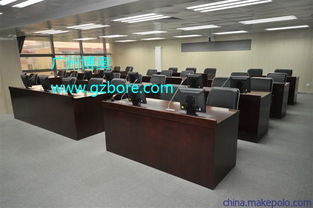 顯示器升降電腦桌 為電腦動畫設(shè)計師打造高效健康的工作站